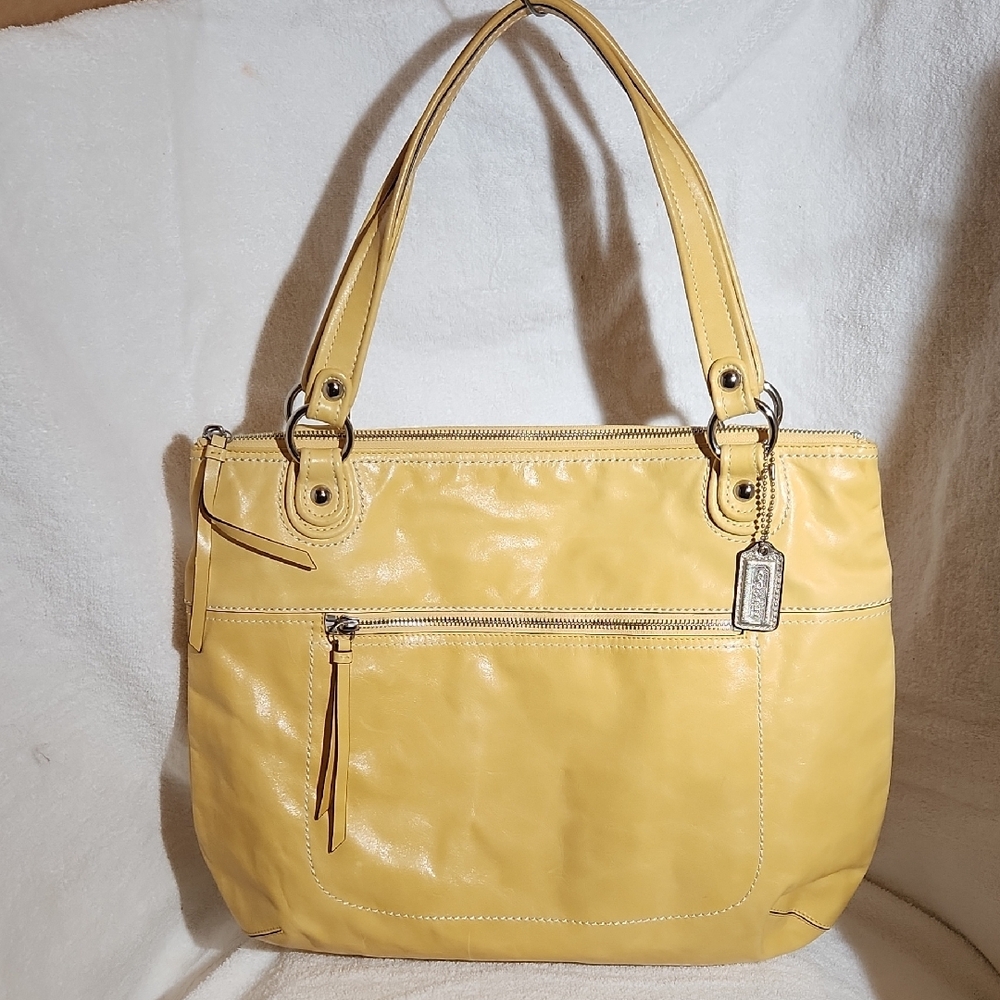 Poppy Sunflower Yellow COACH Tote Bag *EUC*